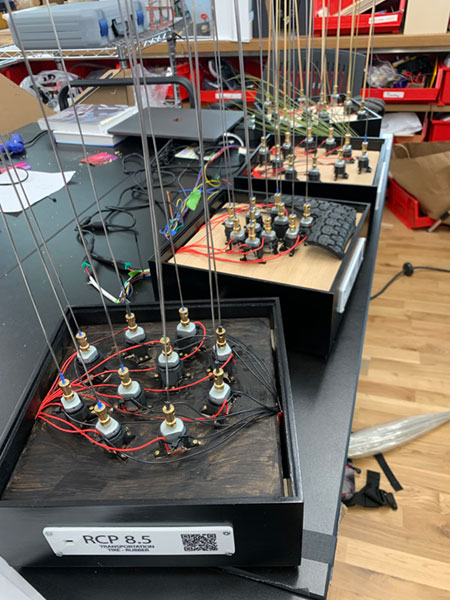 staining motor array bases